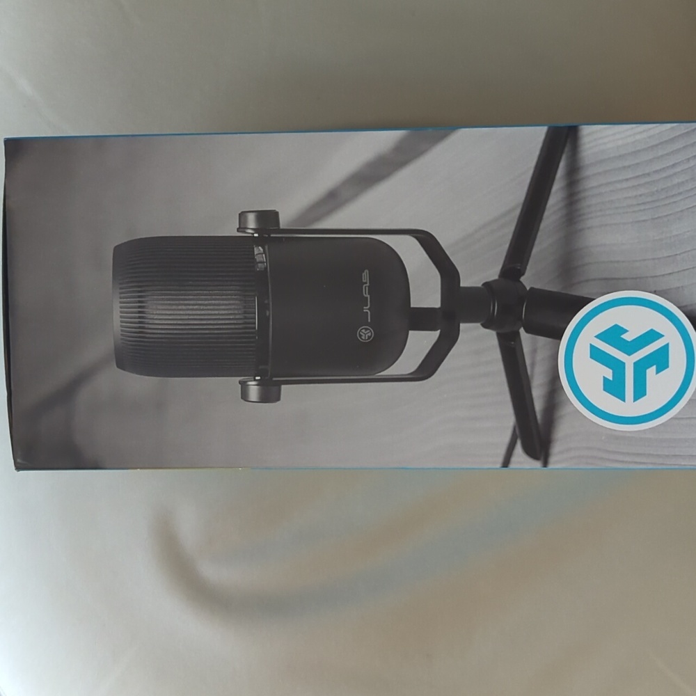 JLab - TALK Professional Plug & Play USB Microphone - Picture 2 of 4